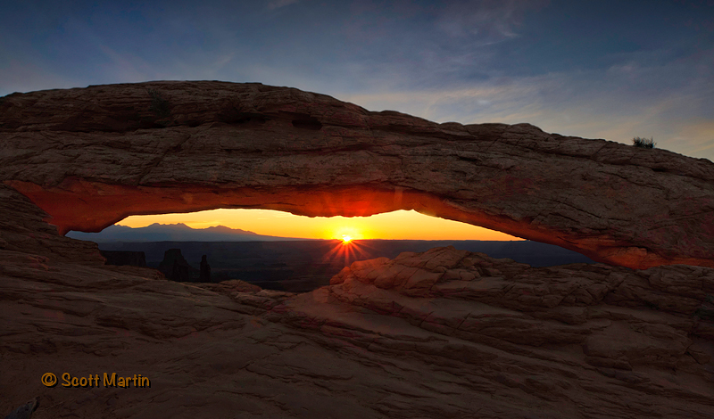 mesa-arch-sunrise-web2